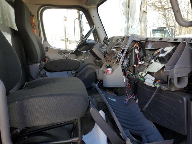 2023 Freigliner 2023 Freightliner Business Class M2 Refrigerated D
