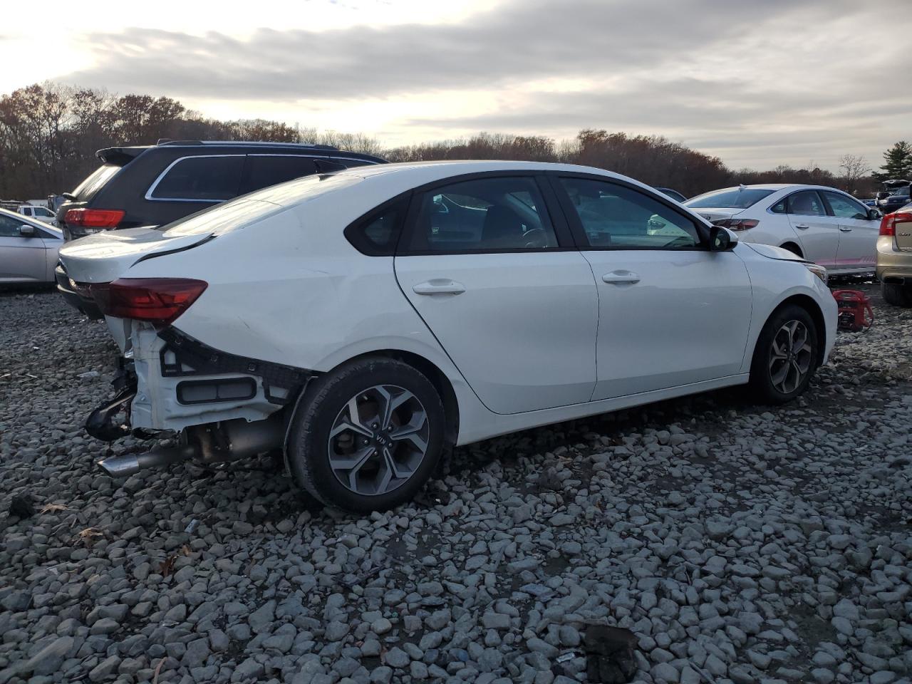 2021 KIA Forte fe