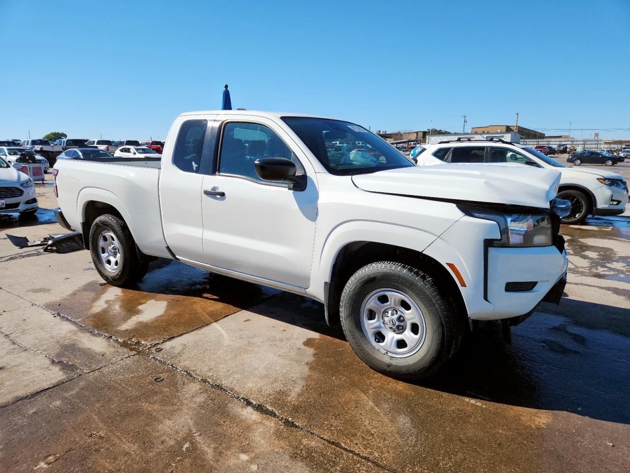 2024 Nissan Frontier s
