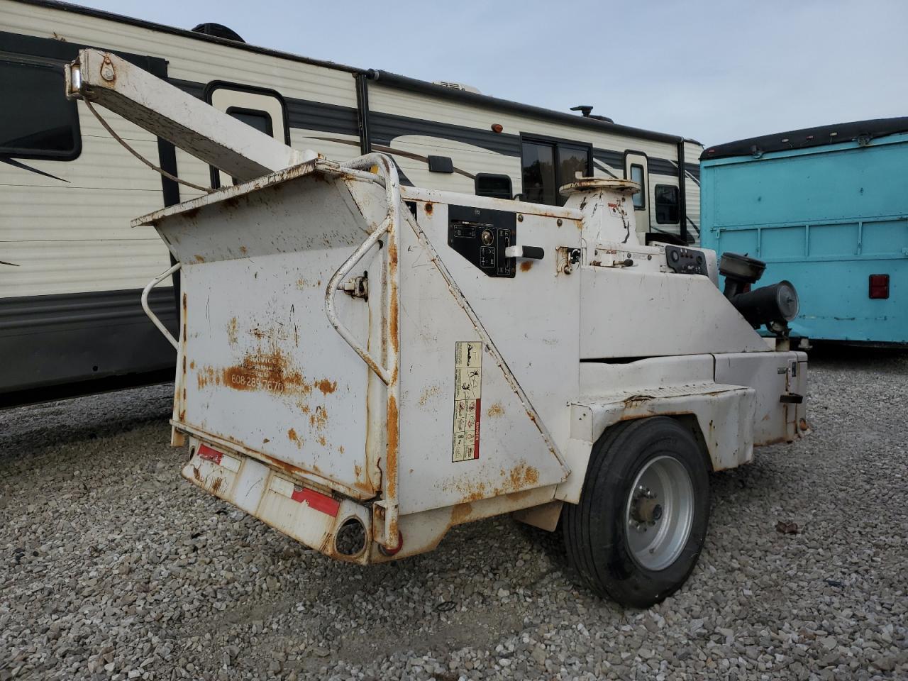 2001 Vermeer Wood Chipper