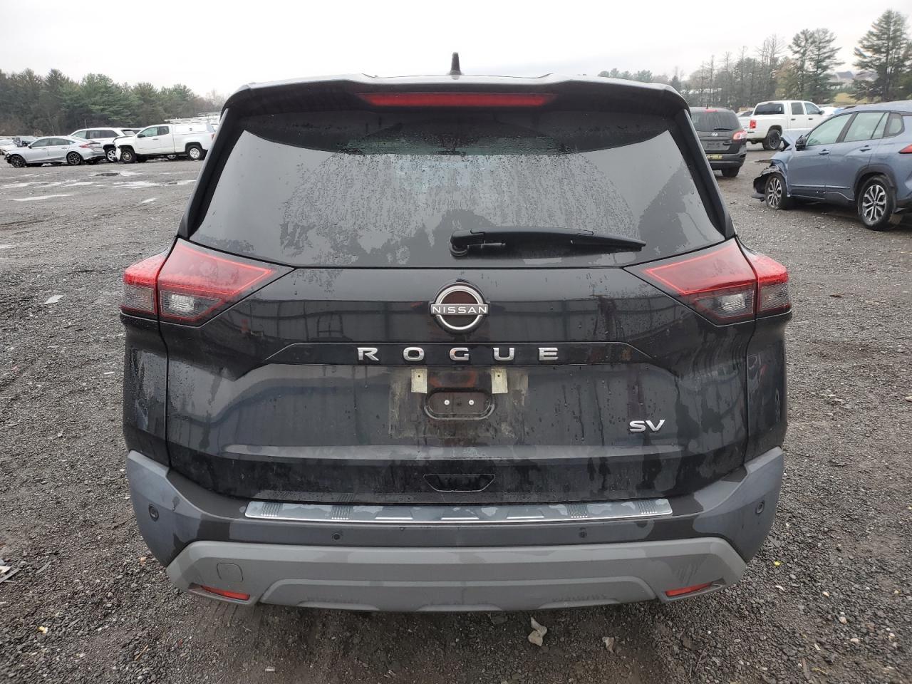 2023 Nissan Rogue sv