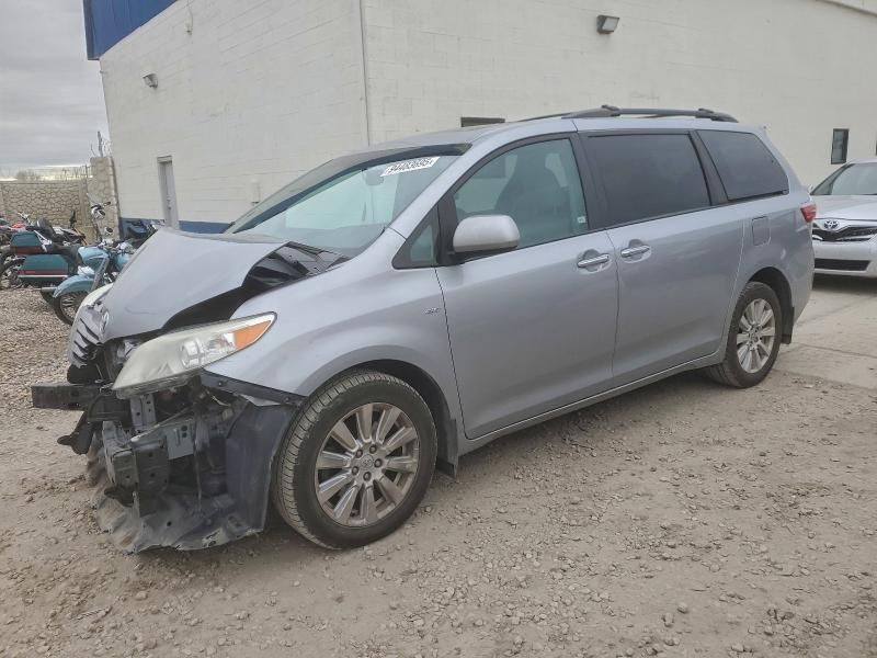 2017 Toyota Sienna xle