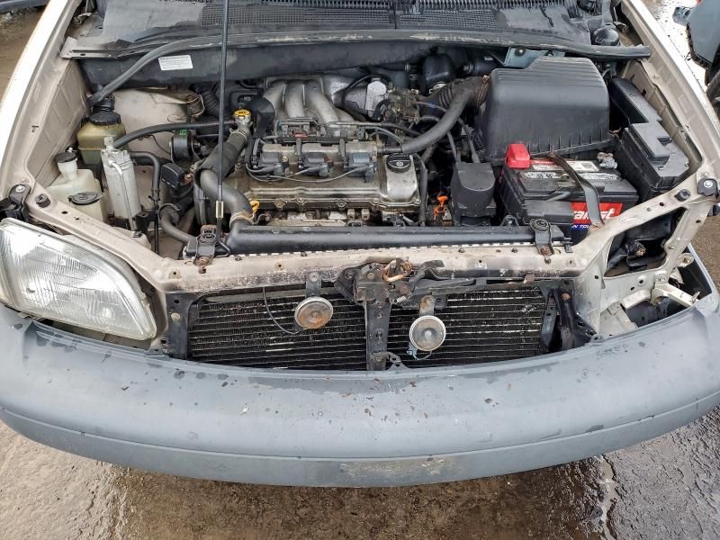 2000 Toyota Sienna le