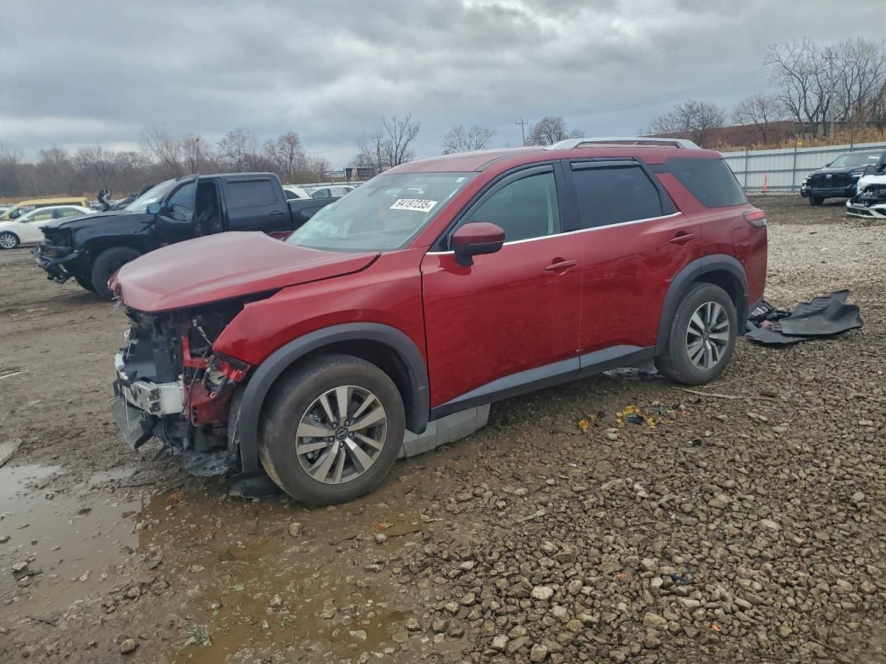 2023 Nissan Pathfinder sl