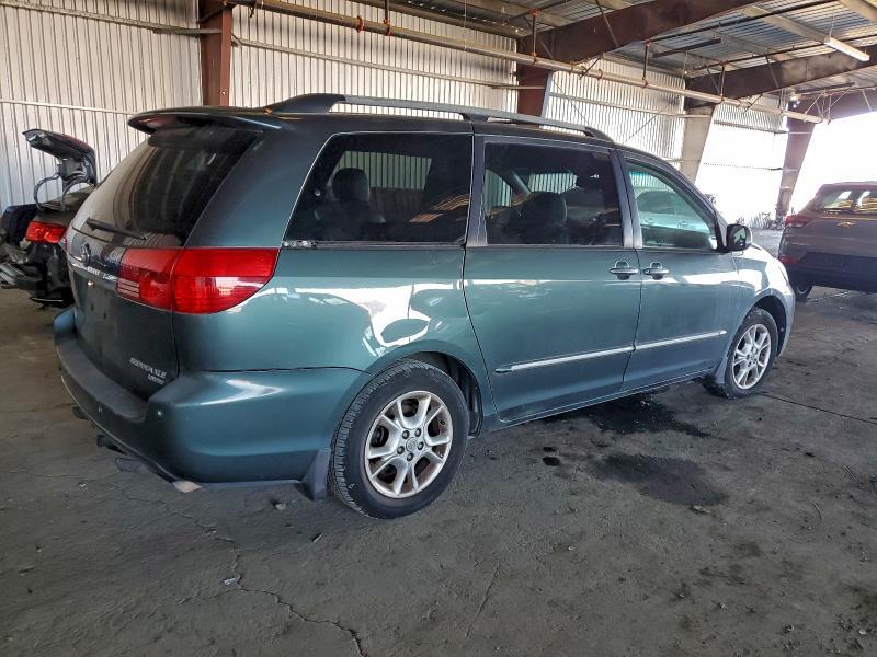 2004 Toyota Sienna