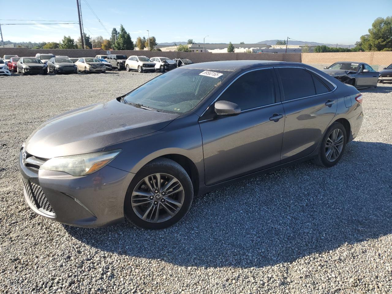 2016 Toyota Camry le