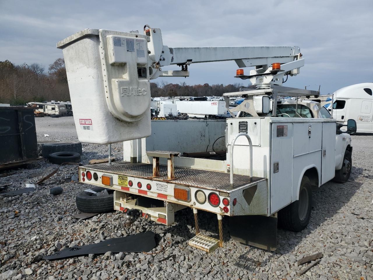 2007 Ford F350 Super Duty Bucket Truck