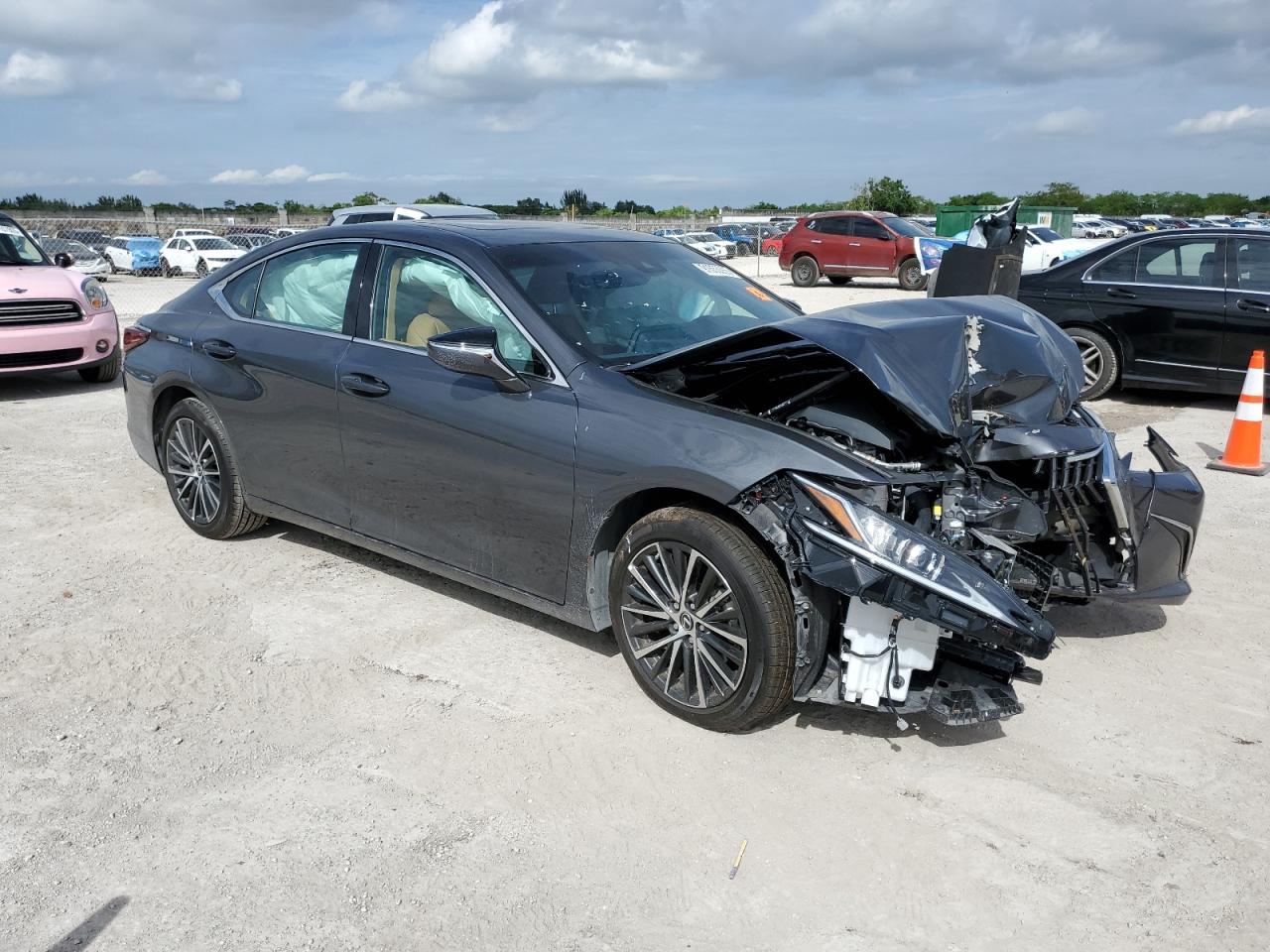 2025 Lexus Es 350 Base