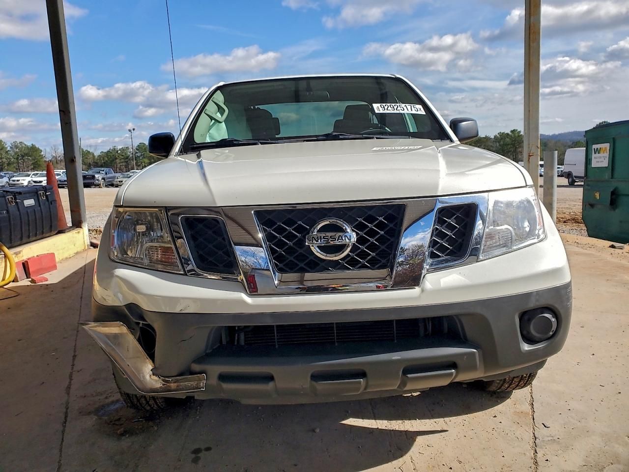 2017 Nissan Frontier s