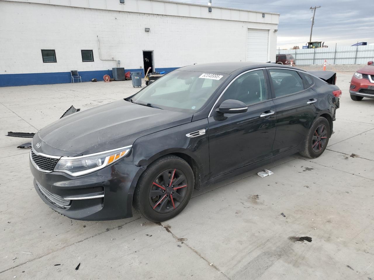 2017 KIA Optima lx