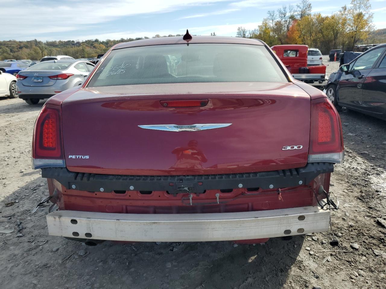 2018 Chrysler 300 Touring
