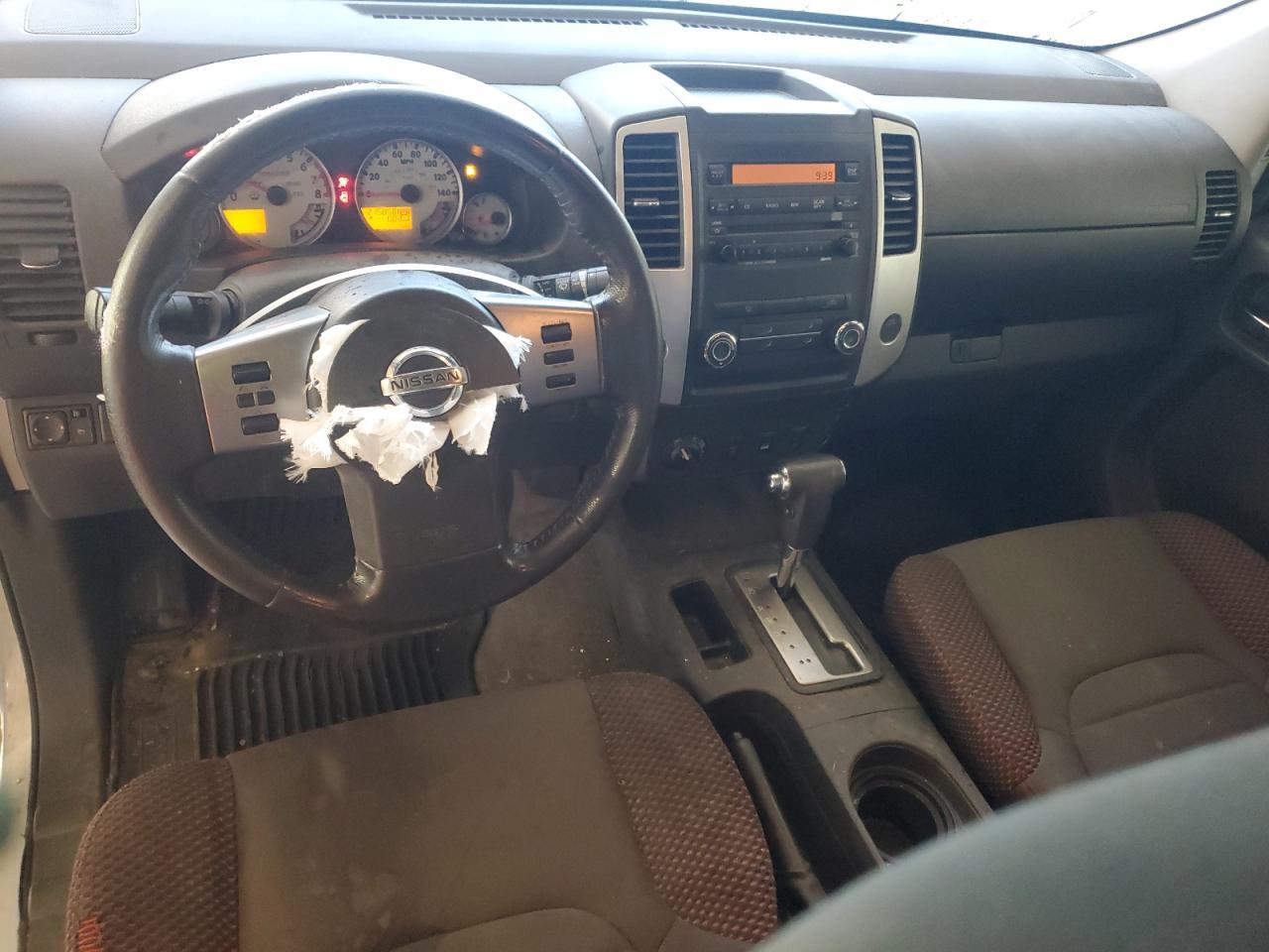 2011 Nissan Frontier SV