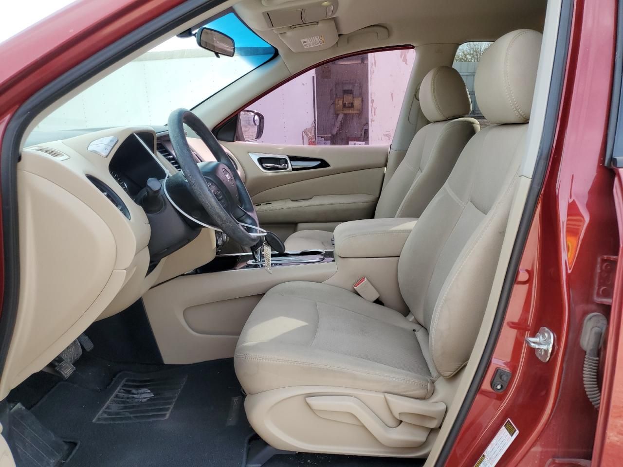 2017 Nissan Pathfinder s