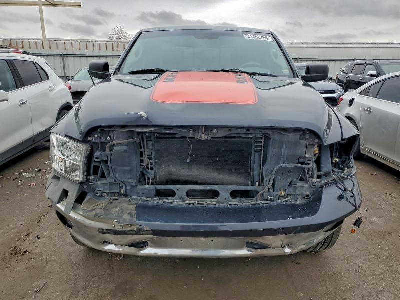 2013 Dodge RAM 1500 SLT
