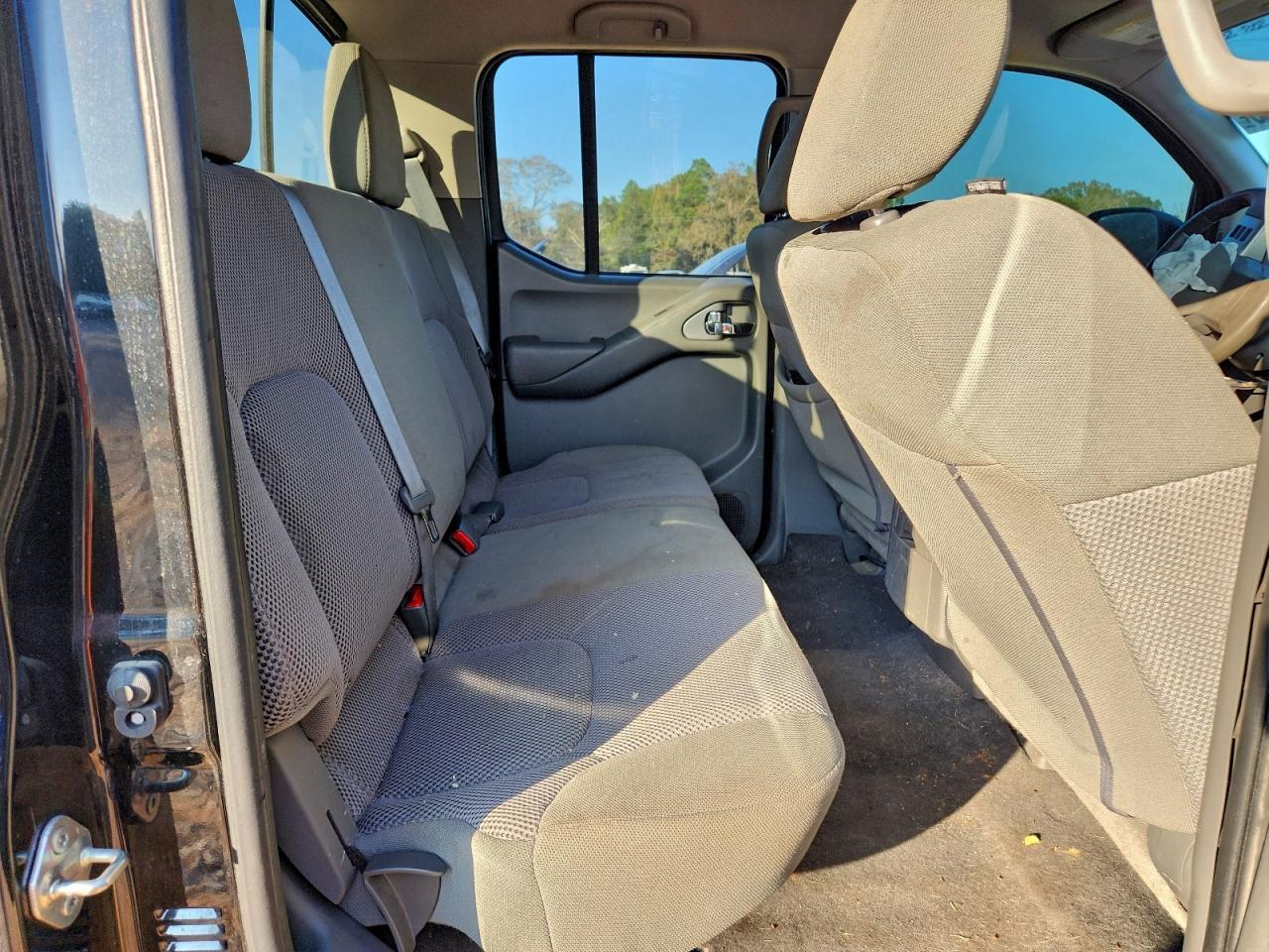 2019 Niss Frontier s