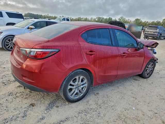 2017 Toyota Yaris ia