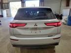 2023 Mitsubishi Outlander es