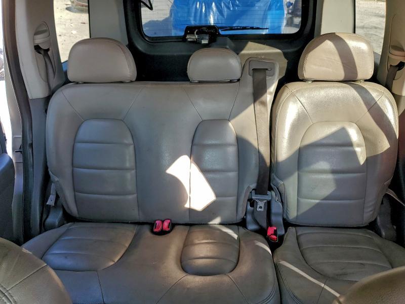 2004 Ford Explorer xlt