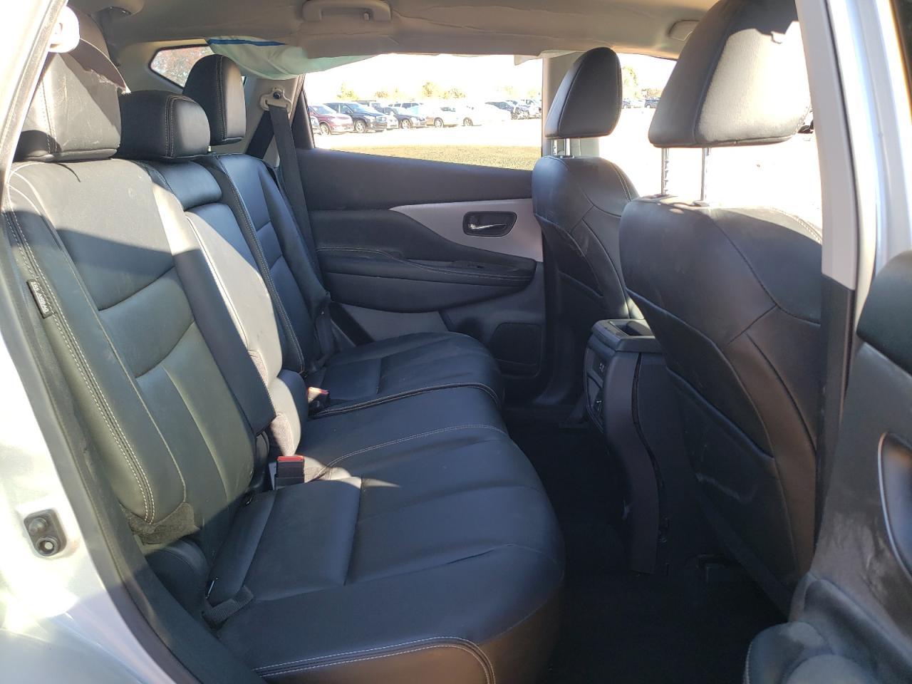 2024 Nissan Murano sv
