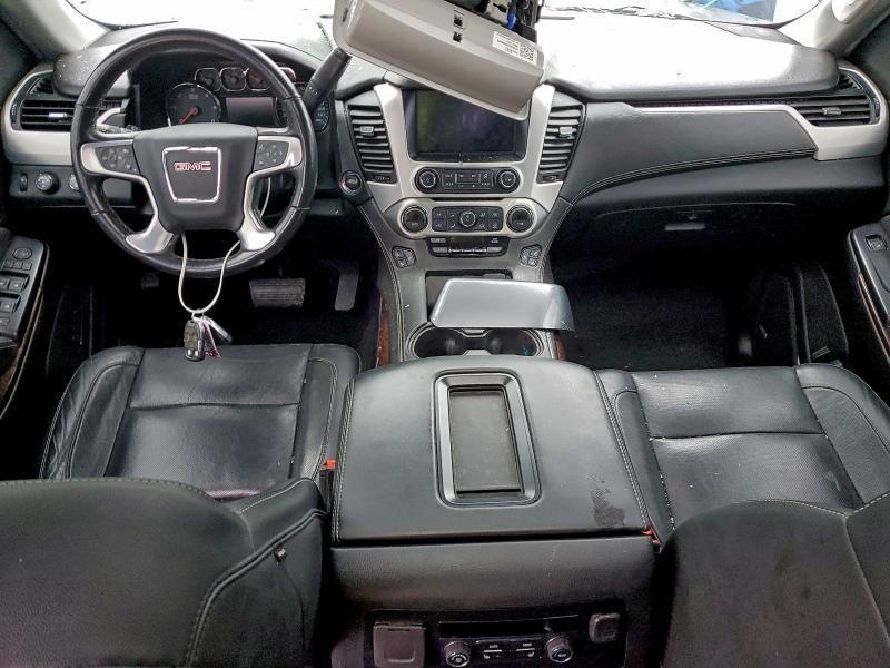 2020 GMC Yukon slt