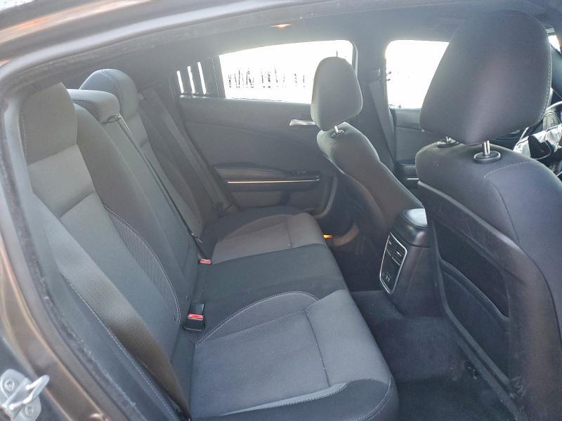 2015 Dodge Charger se