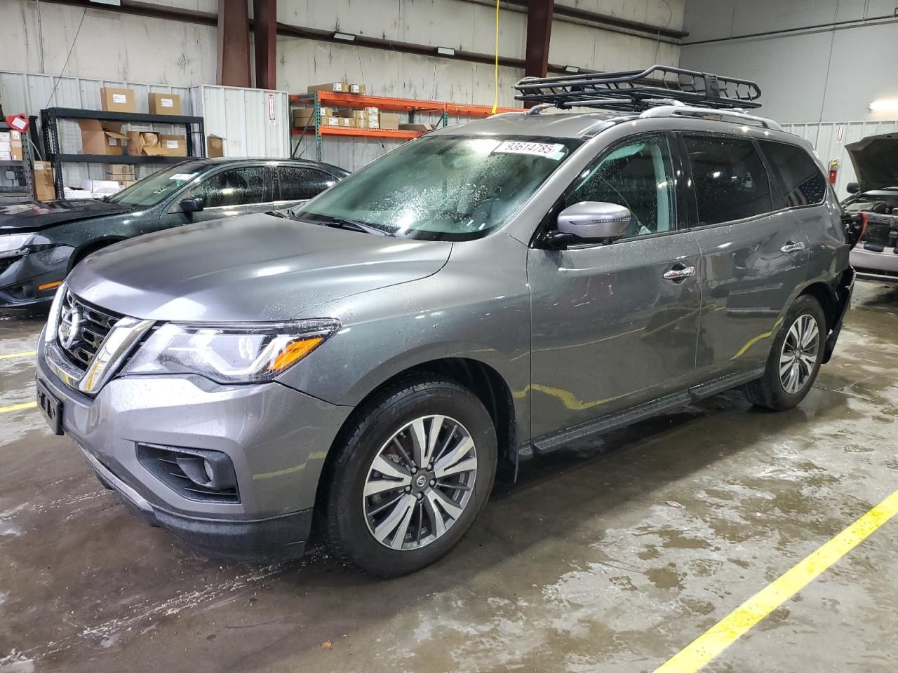 2017 Nissan Pathfinder s
