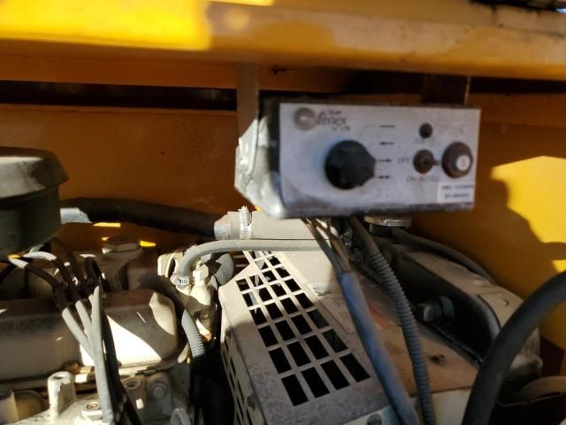 2001 Trail-Et 2001 Trail-rite Manhole Support Trailer