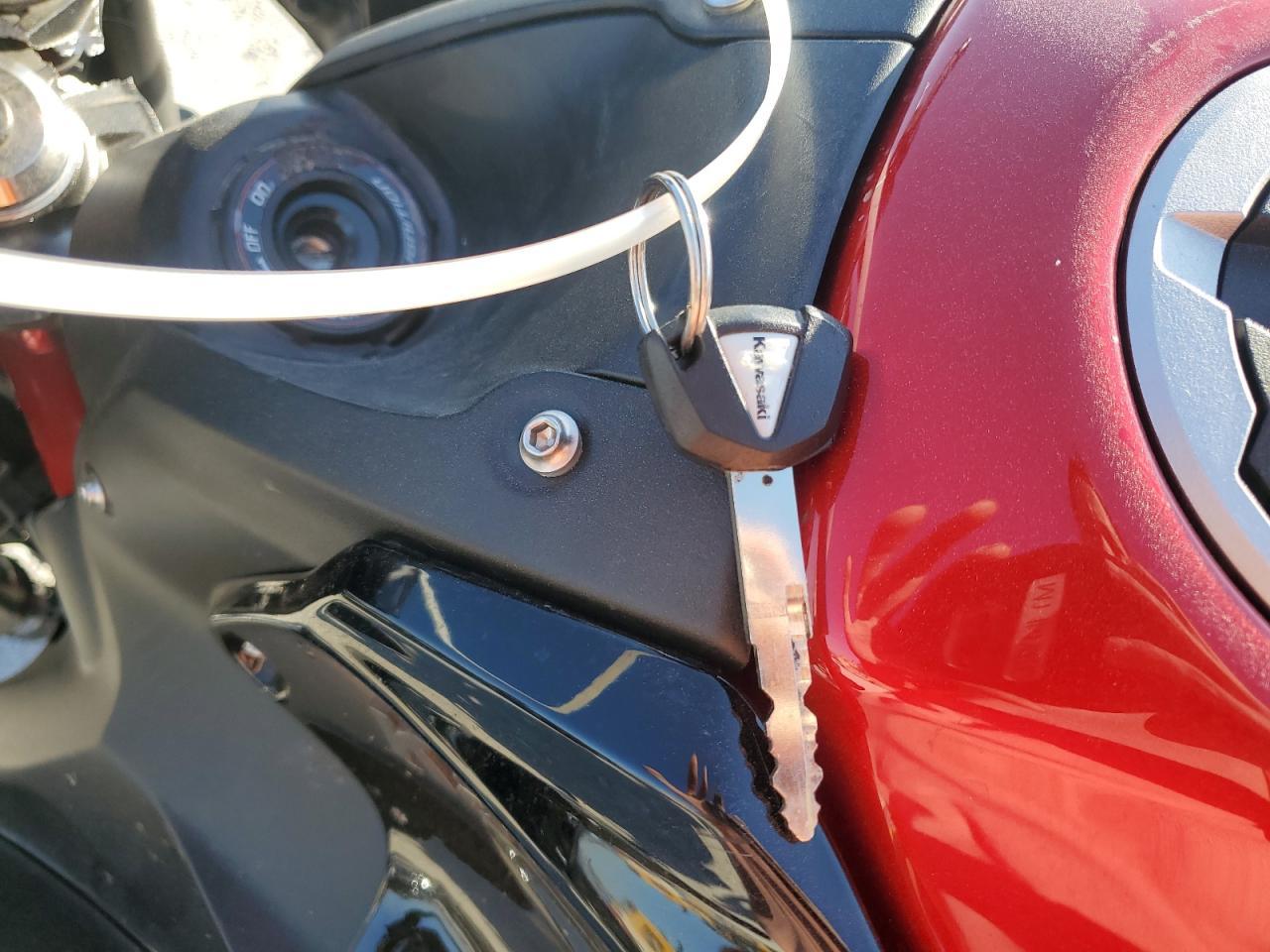 2024 Kawasaki ZR900 F