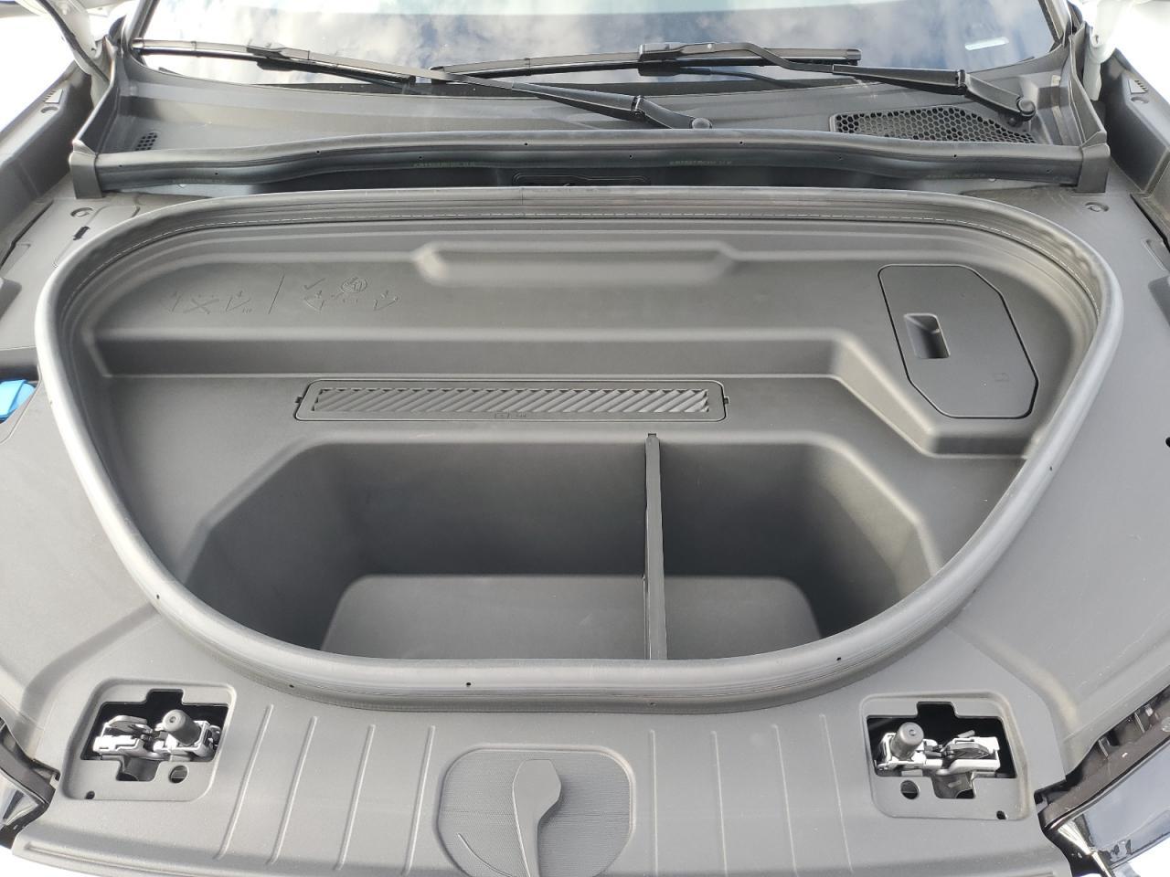 2025 Audi Q6 E-tron Premium Plus