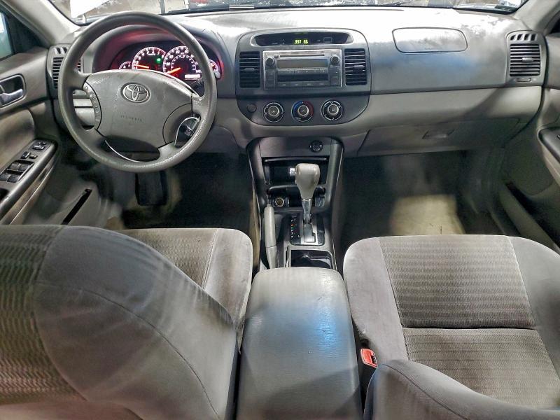 2006 Toyota Camry le