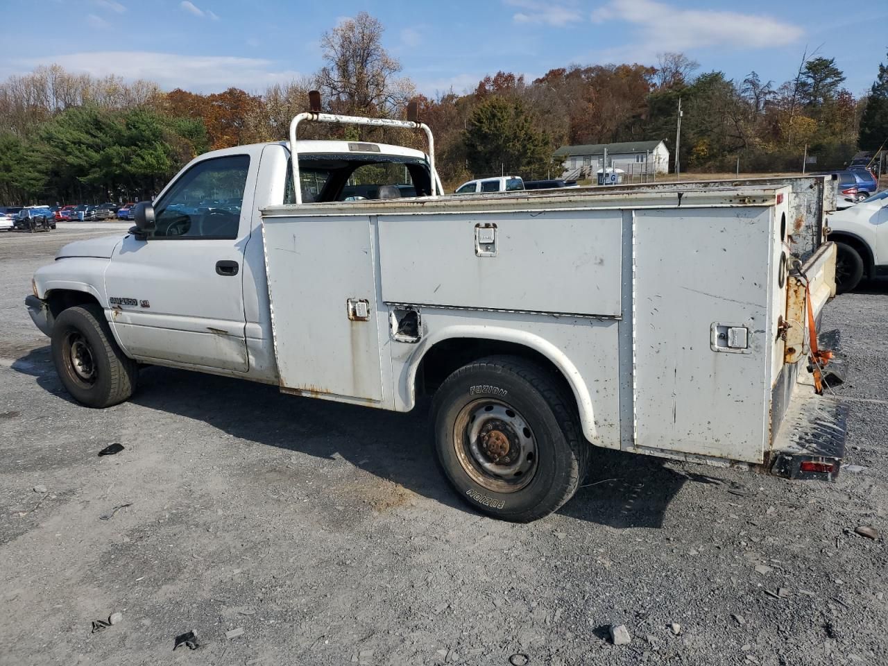 2000 Dodge 2000 RAM 2500 Utility / Service Truck