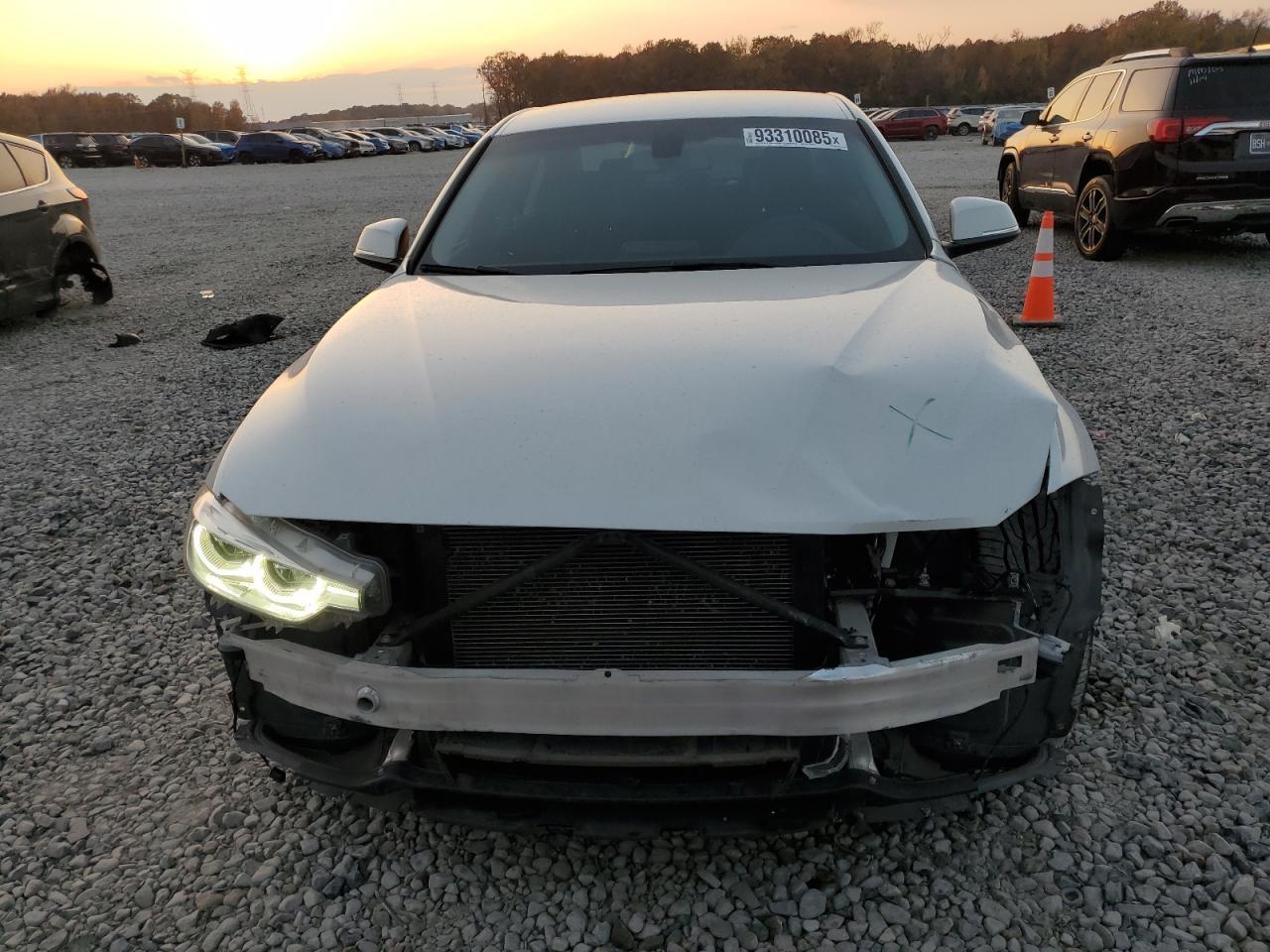 2018 BMW 320 i