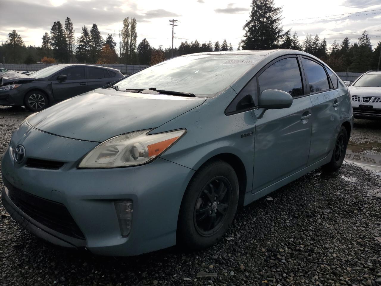 2013 Toyota Prius Three