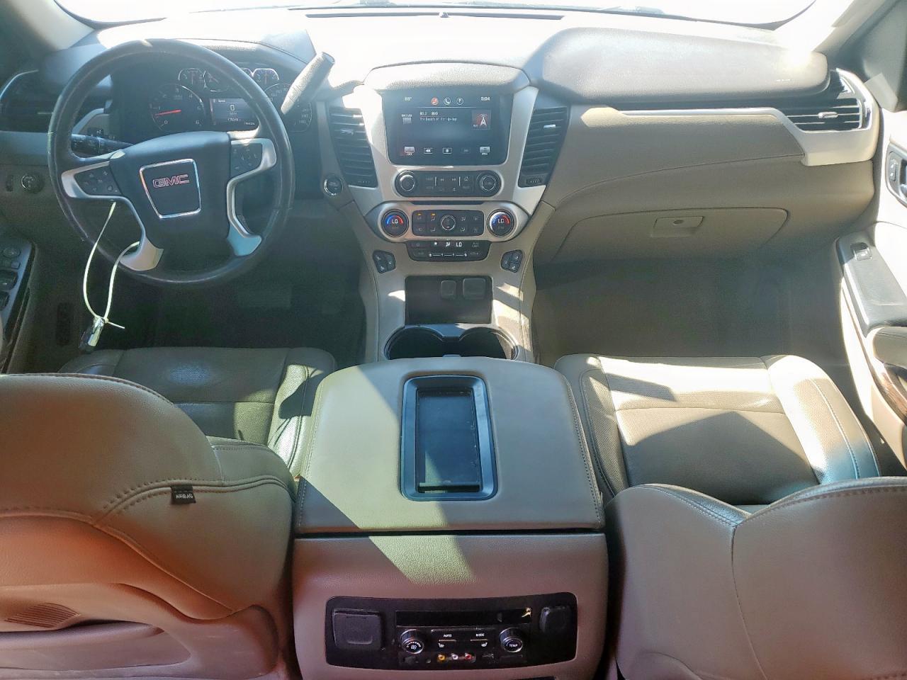 2015 GMC Yukon slt
