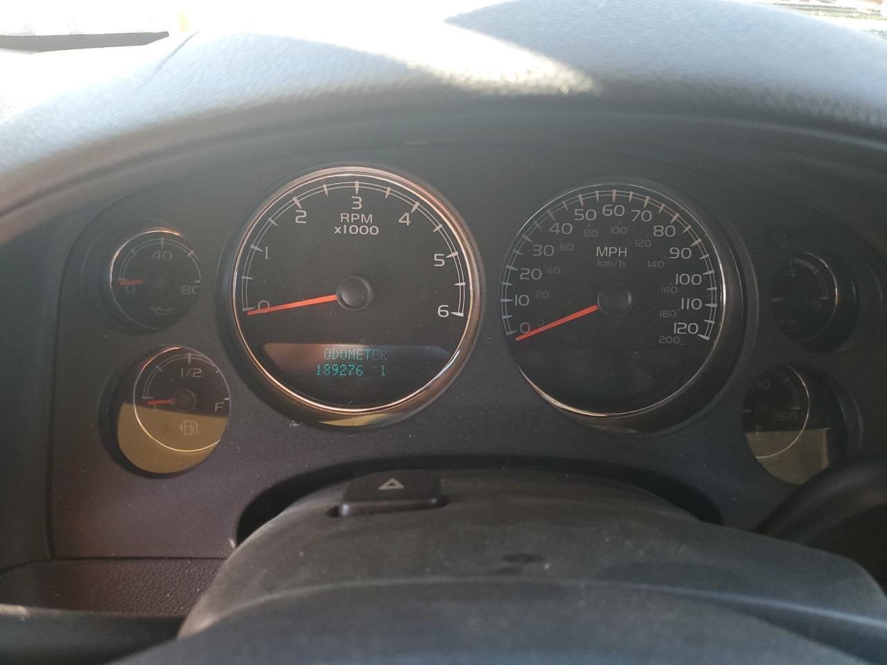 2011 GMC Yukon xl C1500 sle