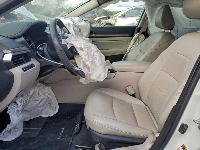 2022 Nissan Altima sl
