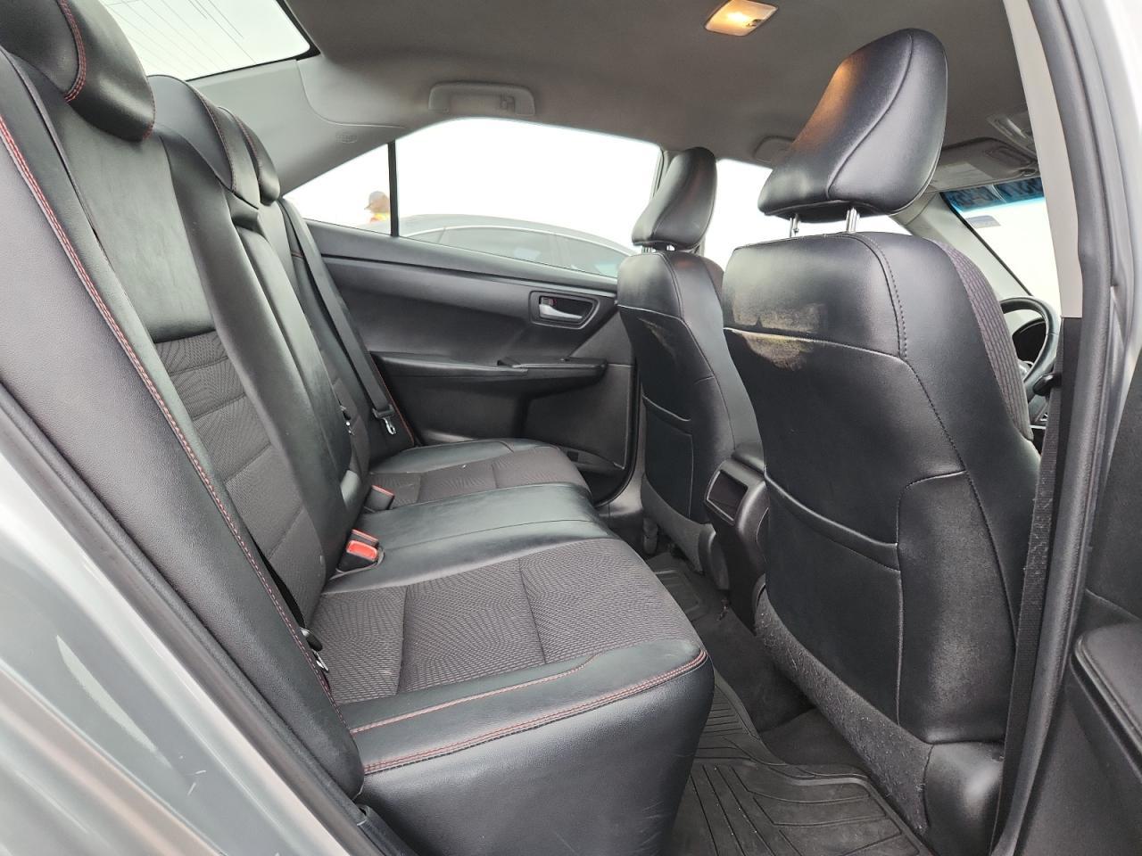 2017 Toyota Camry le