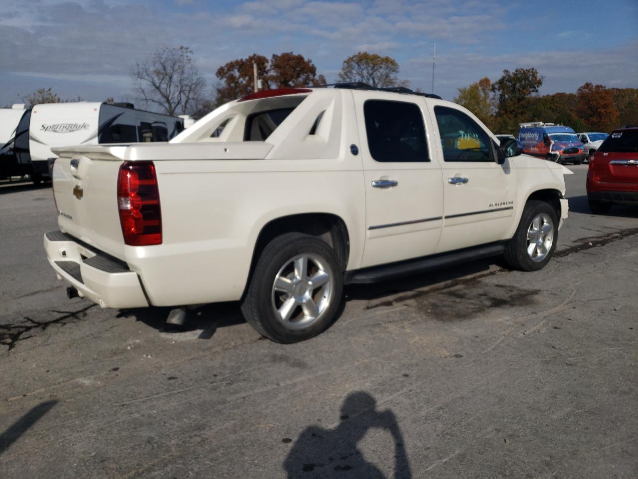 2013 Chevrolet Avalanche LTZ