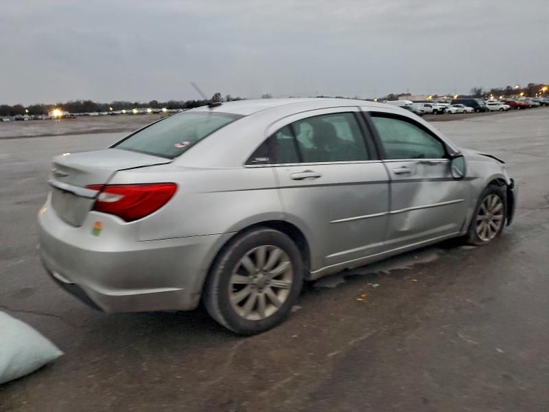 2011 Chrysler 200 Touring