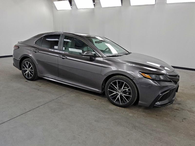 2023 Toyota Camry se Night Shade