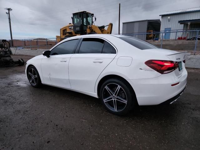 2021 Mercedes-Benz A 220
