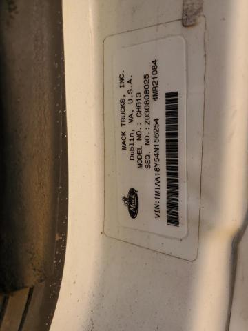 2004 Mack Ch613 Semi Truck