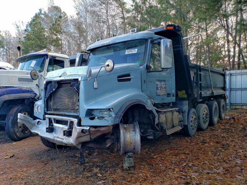 2020 Volvo VHD Dump Truck