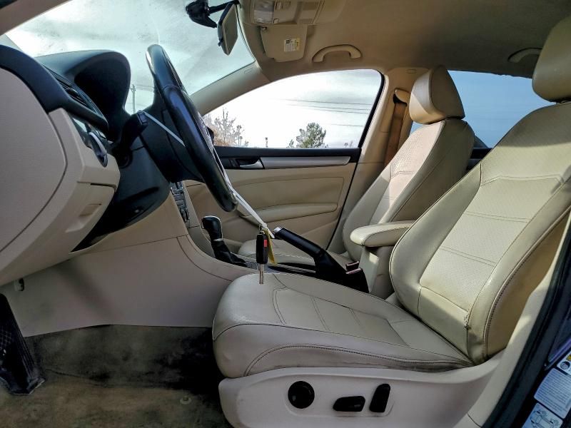 2015 Volkswagen Passat s