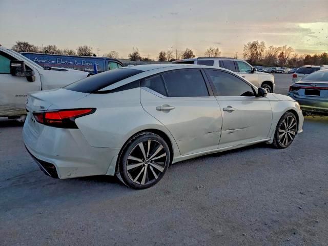 2020 Nissan Altima sr