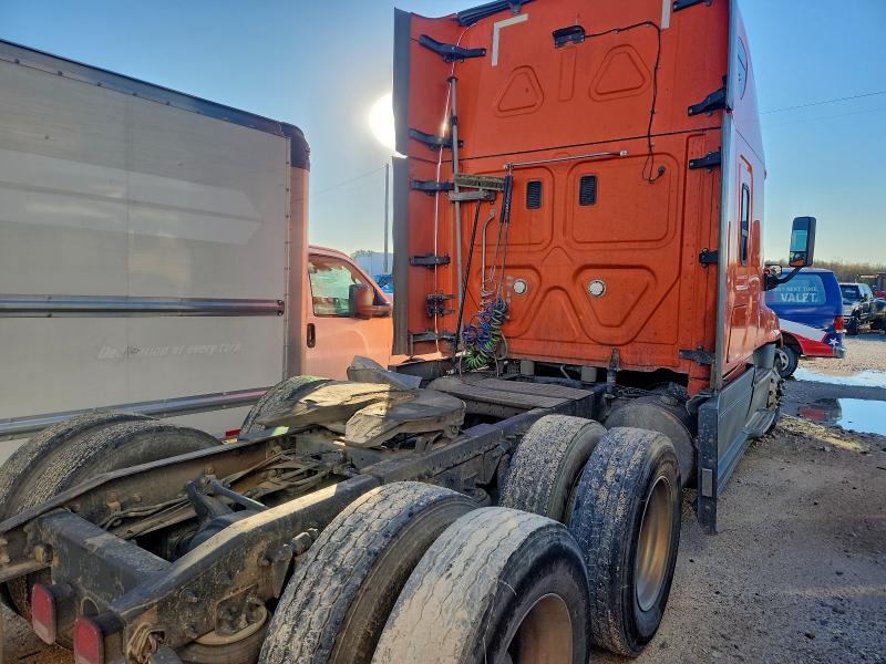 2016 Freigliner 2016 Freightliner Cascadia 125 Semi Truck