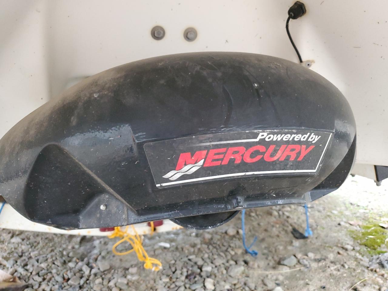 2002 BOM 2000 SEA-DOO Islandia Boat