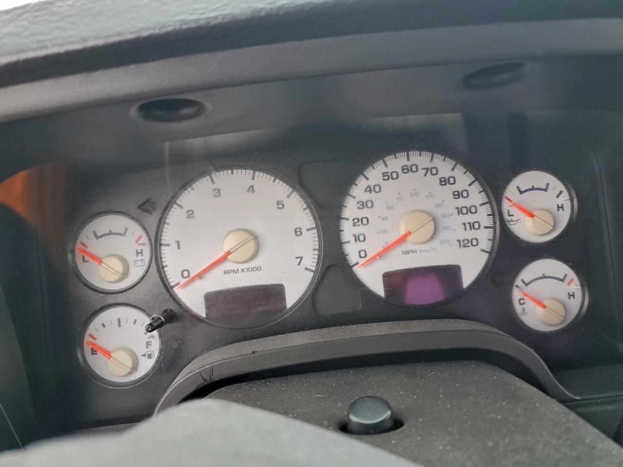 2004 Dodge RAM 2500 ST