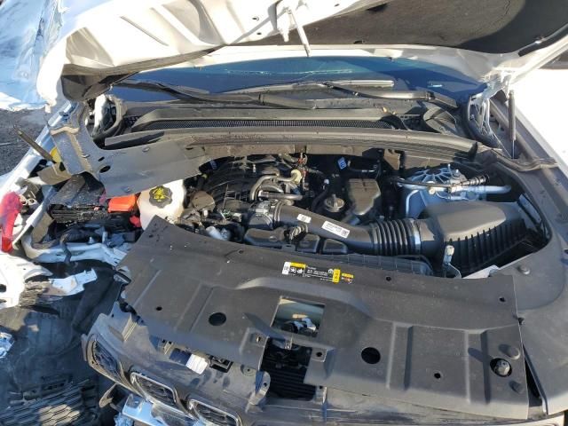 2024 Jeep Grand Cherokee Laredo