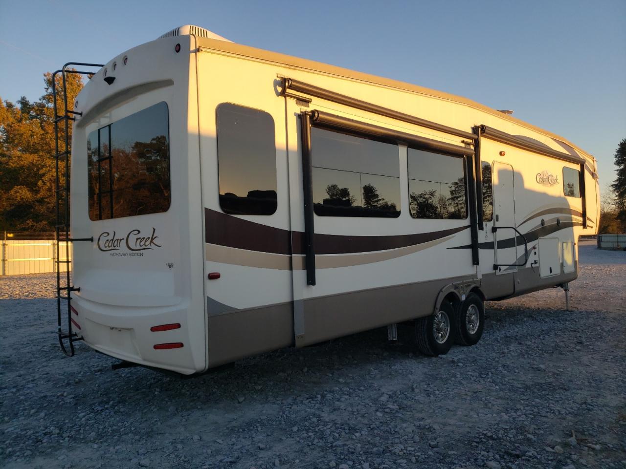 2018 Foresriver 2018 Forest River Cedar Creek Camper